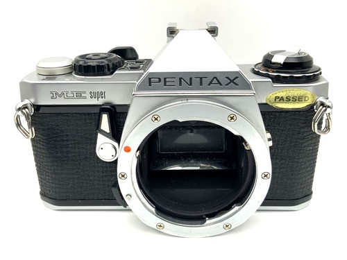 Pentax super 35mm - me,